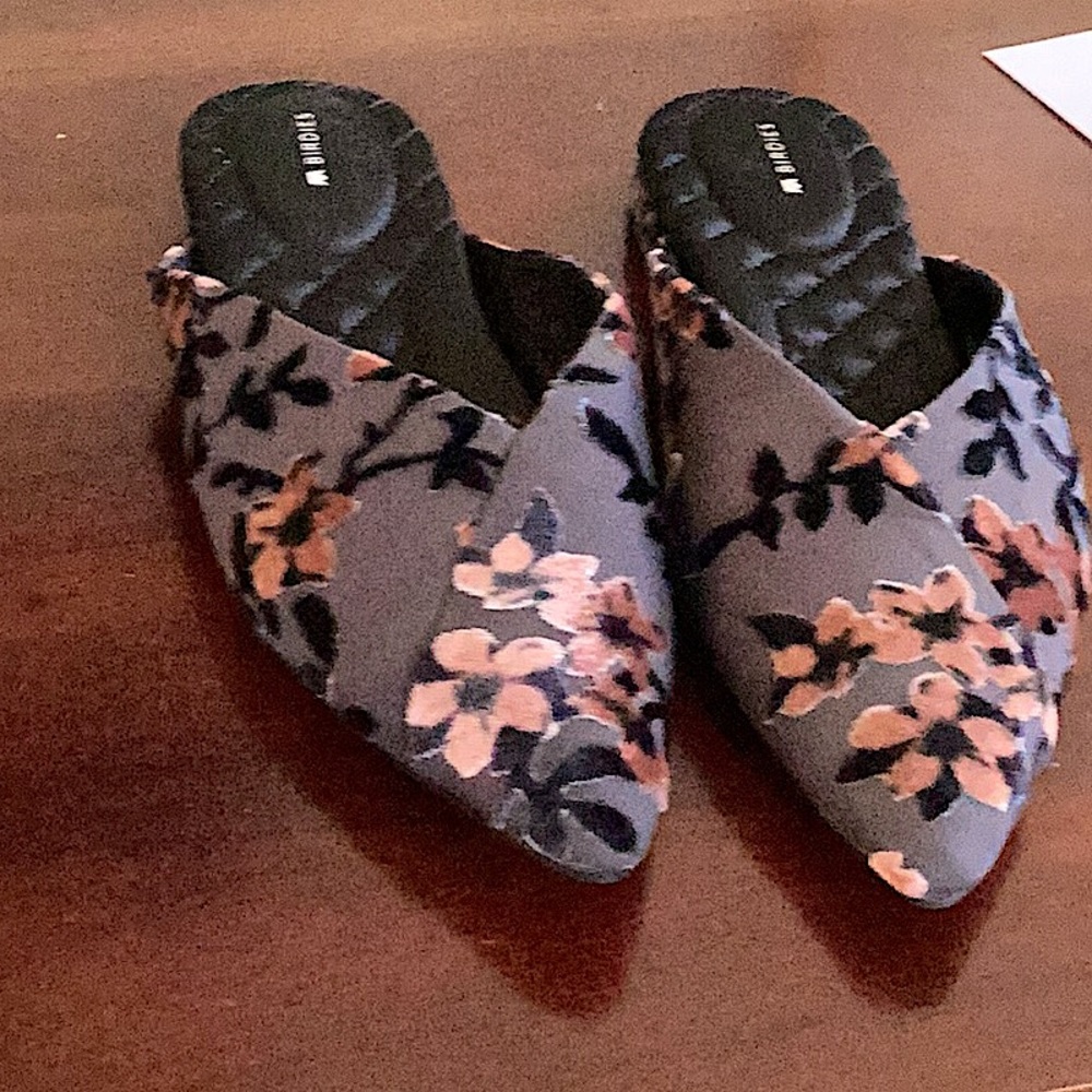 Birdies The Swan Mules in Cherry Blossom